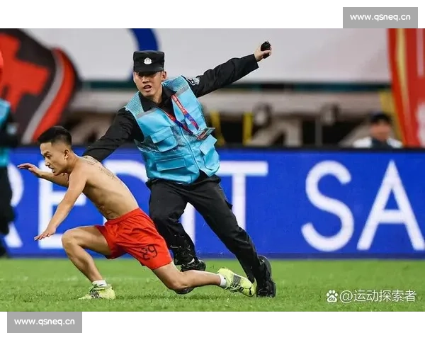 今日焦点之战燃爆赛场双方鏖战全程高能引爆球迷热情 今日焦点之战燃爆赛场双方鏖战全程高能引爆球迷热情